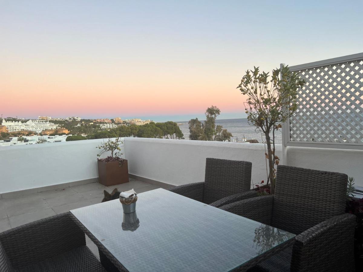 On The Beach - Penthouse On The Mediterranean エステポナ エクステリア 写真