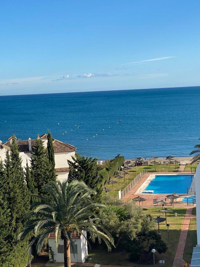 On The Beach - Penthouse On The Mediterranean エステポナ エクステリア 写真
