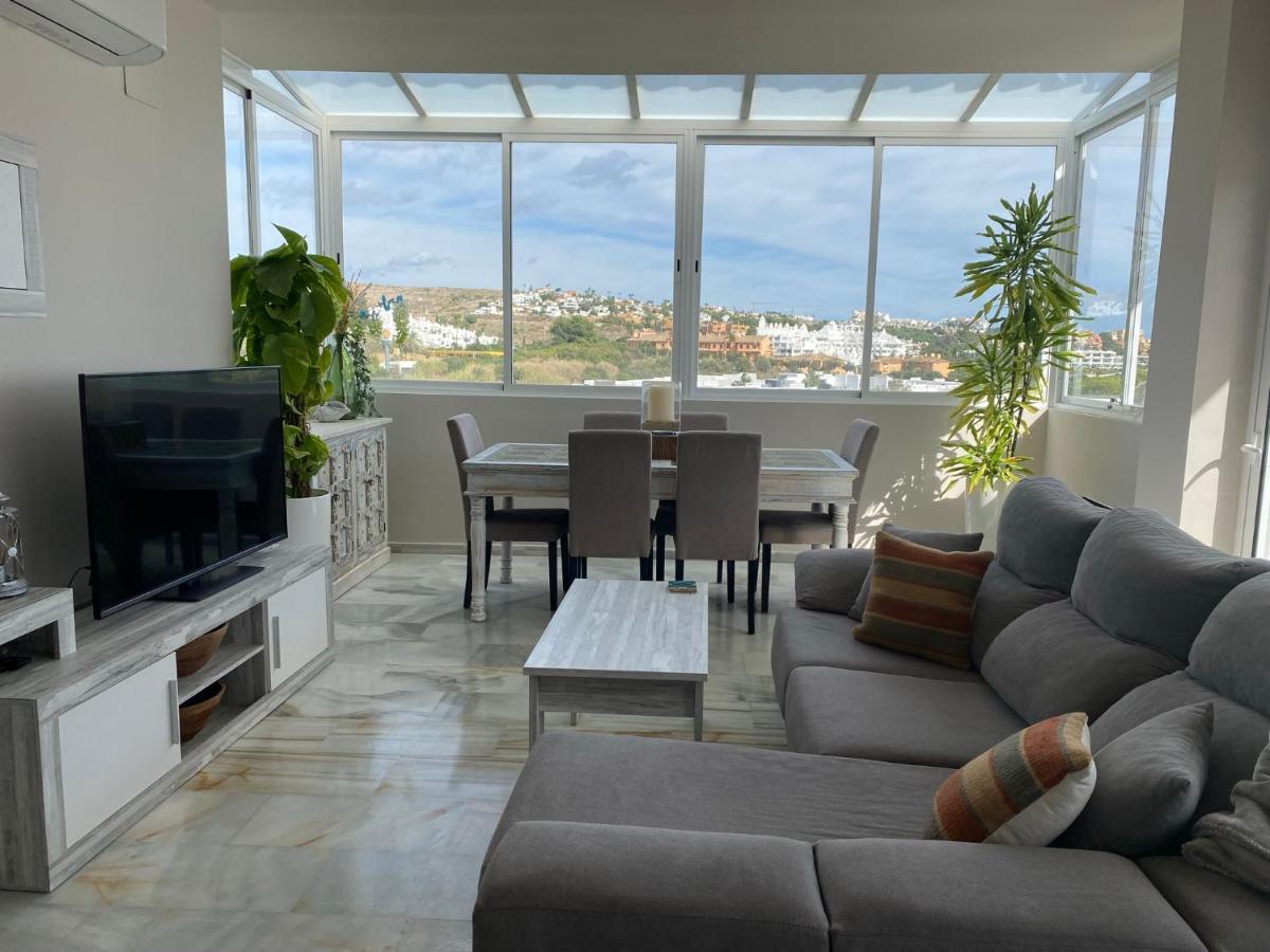 On The Beach - Penthouse On The Mediterranean エステポナ エクステリア 写真